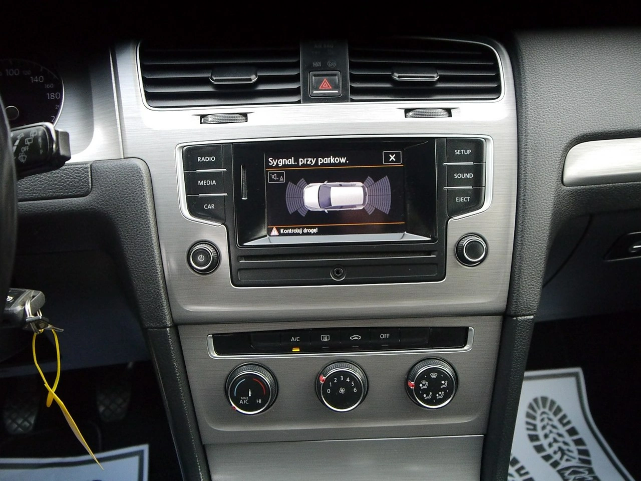 Volkswagen Golf - Zdjęcie 17