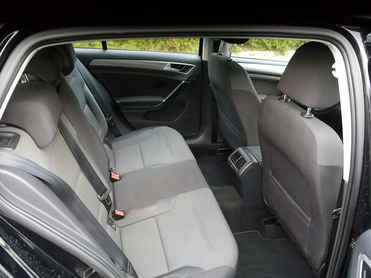 Volkswagen Golf - Zdjęcie 24