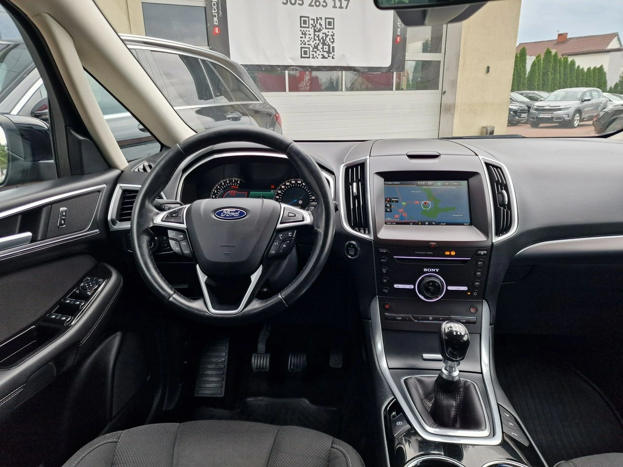 Ford S-Max - Zdjęcie 16