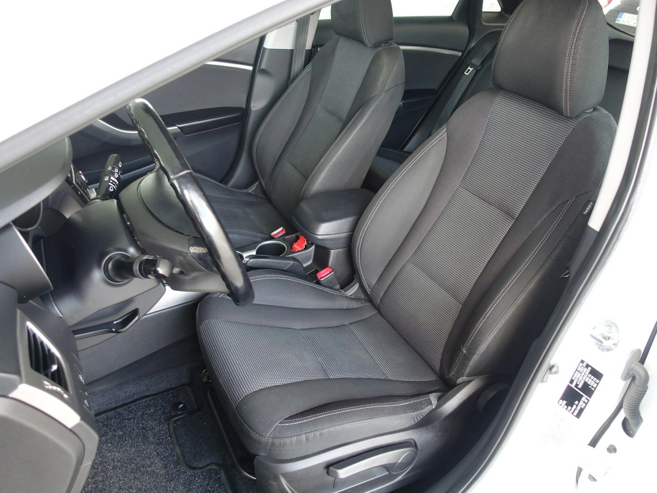 Hyundai i30 - Zdjęcie 12