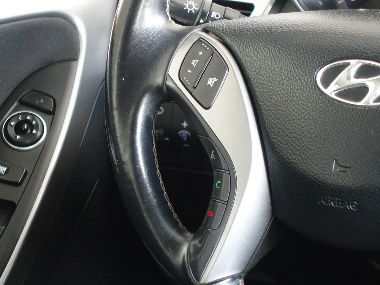 Hyundai i30 - Zdjęcie 18