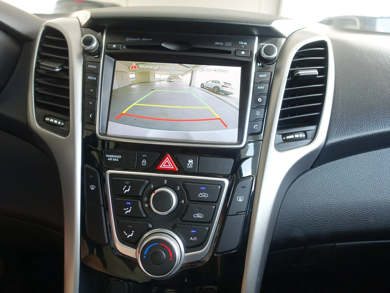 Hyundai i30 - Zdjęcie 20