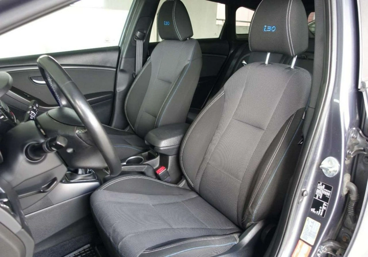 Hyundai i30 - Zdjęcie 13