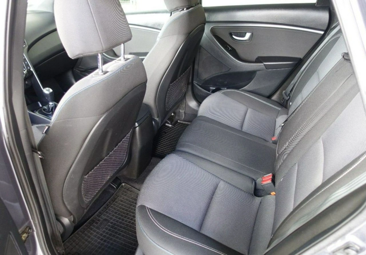 Hyundai i30 - Zdjęcie 16