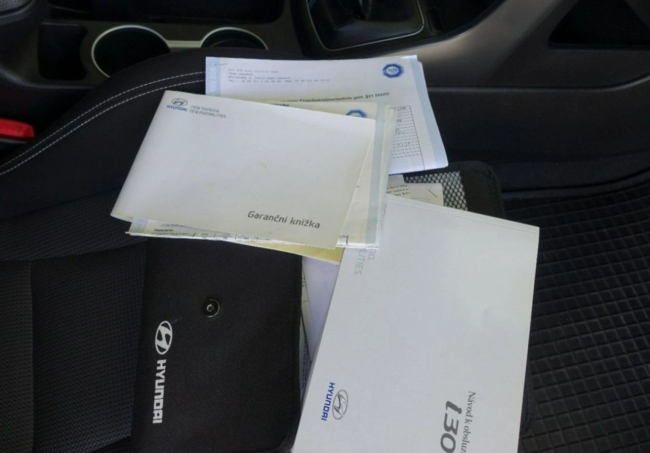 Hyundai i30 - Zdjęcie 22