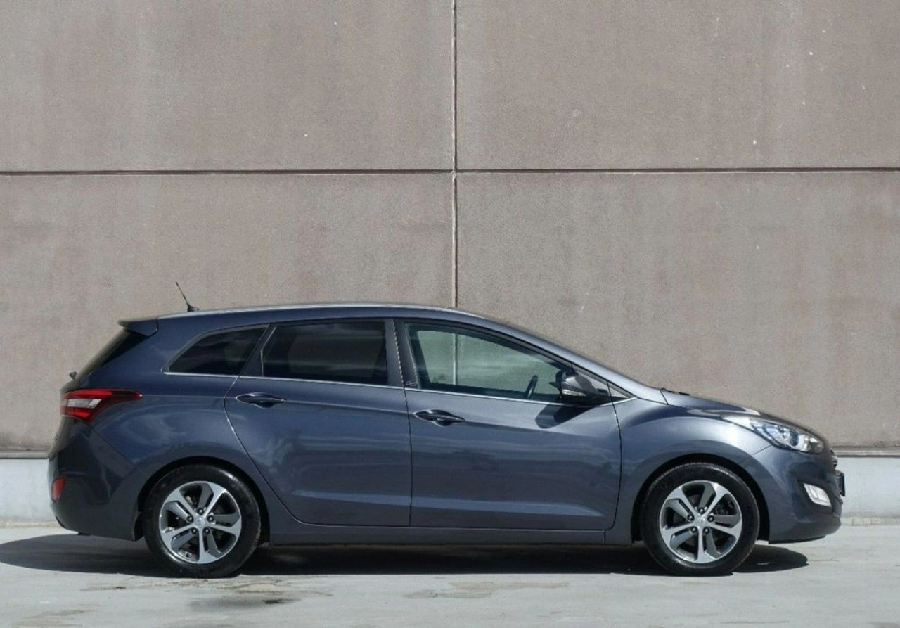 Hyundai i30 - Zdjęcie 2