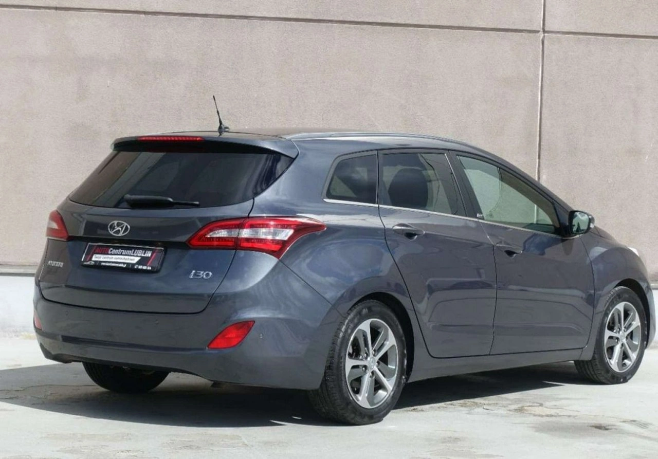 Hyundai i30 - Zdjęcie 9