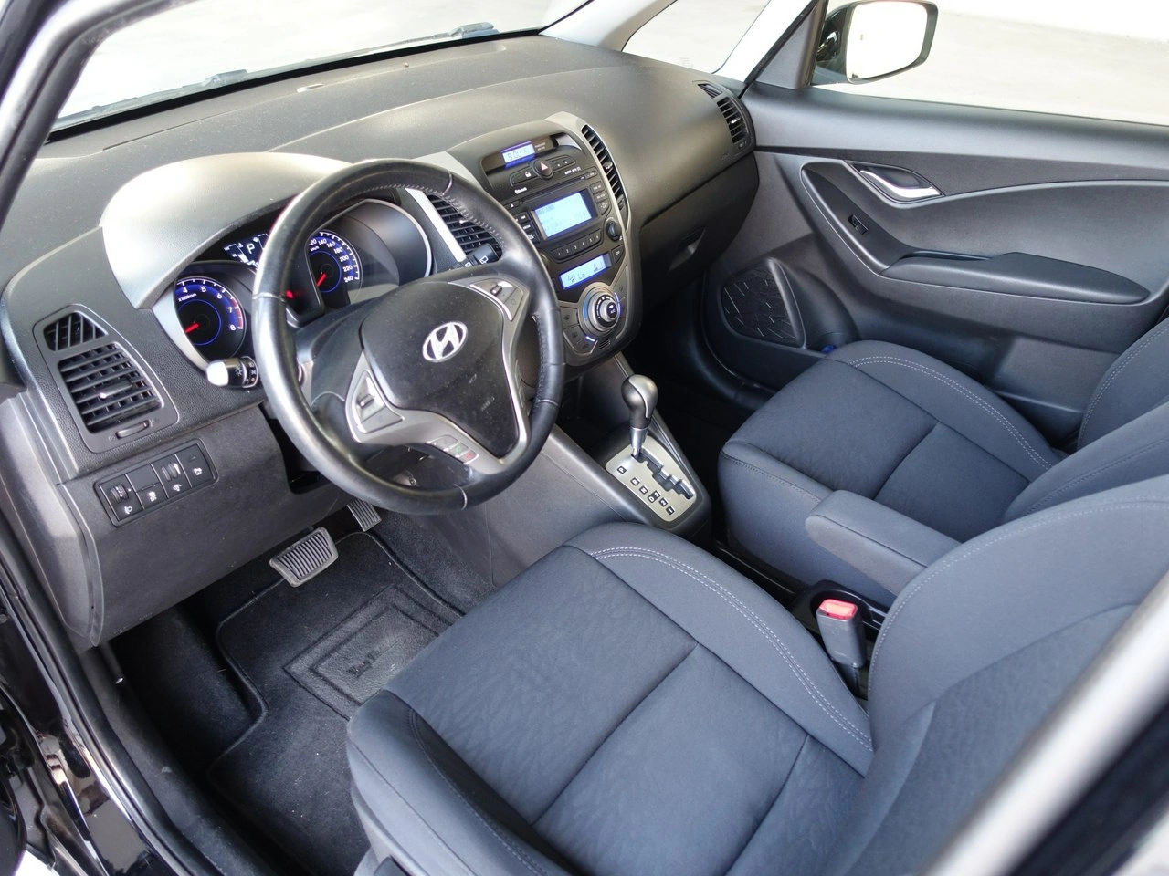 Hyundai ix20 - Zdjęcie 10