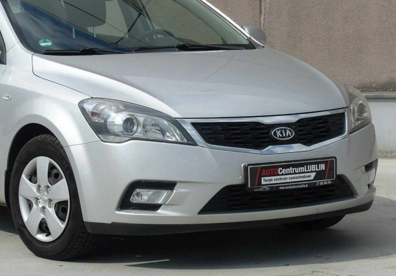 Kia Ceed - Zdjęcie 3