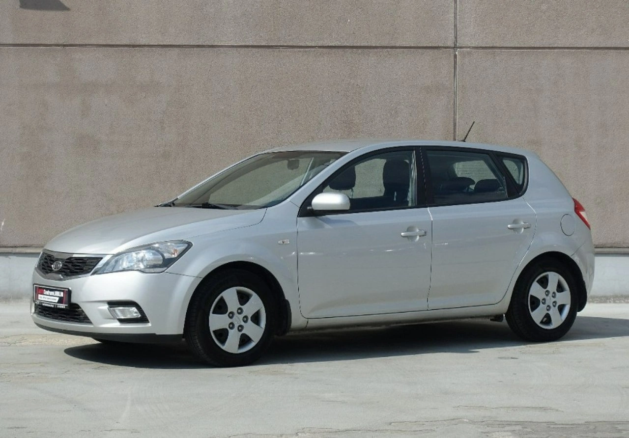 Kia Ceed - Zdjęcie 6