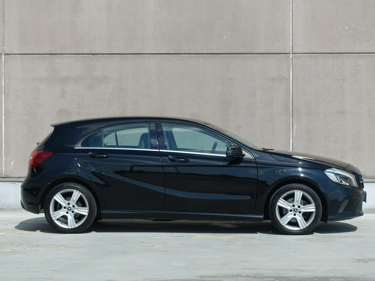 Mercedes A 180 - Zdjęcie 2