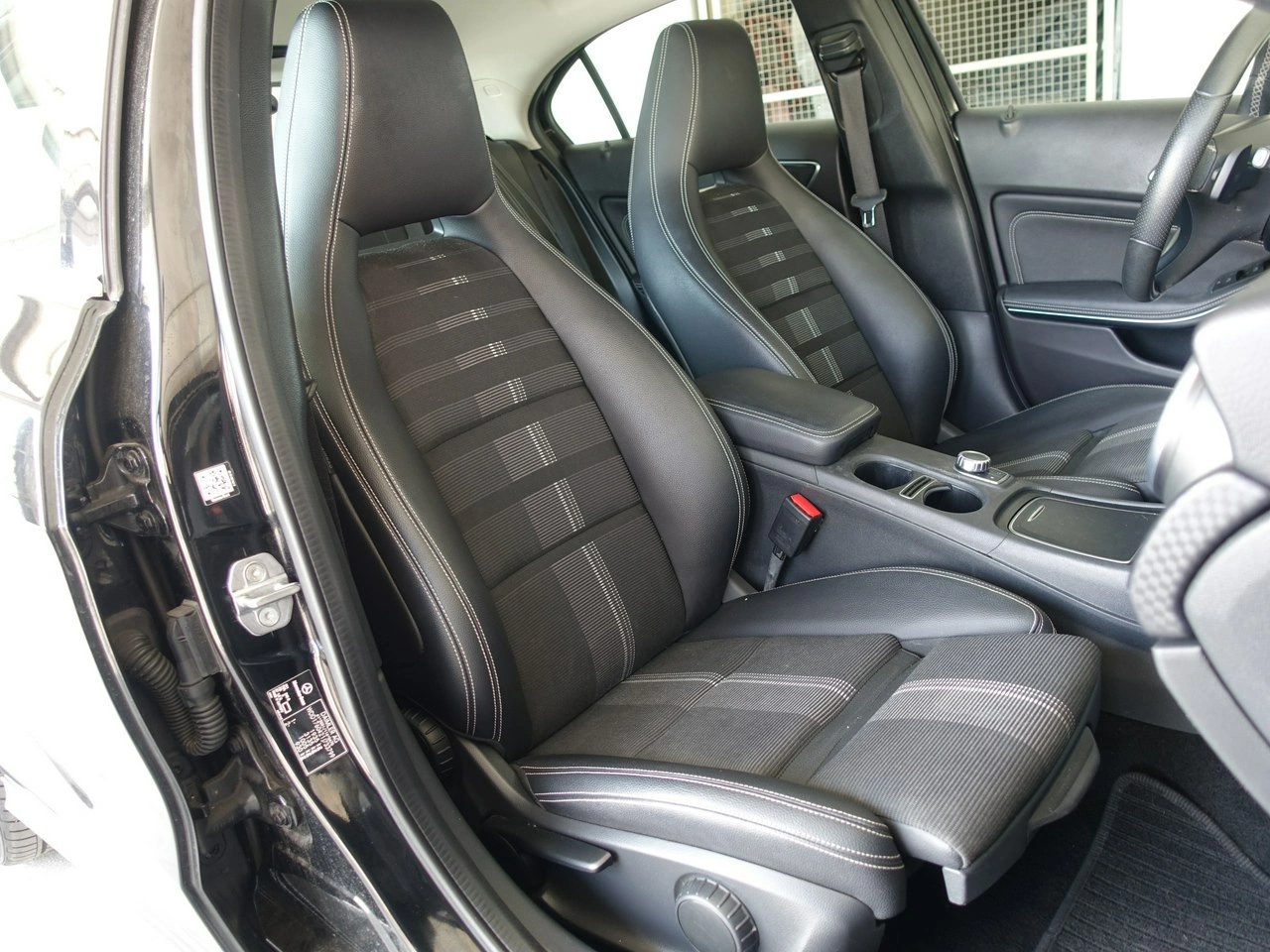 Mercedes A 180 - Zdjęcie 18