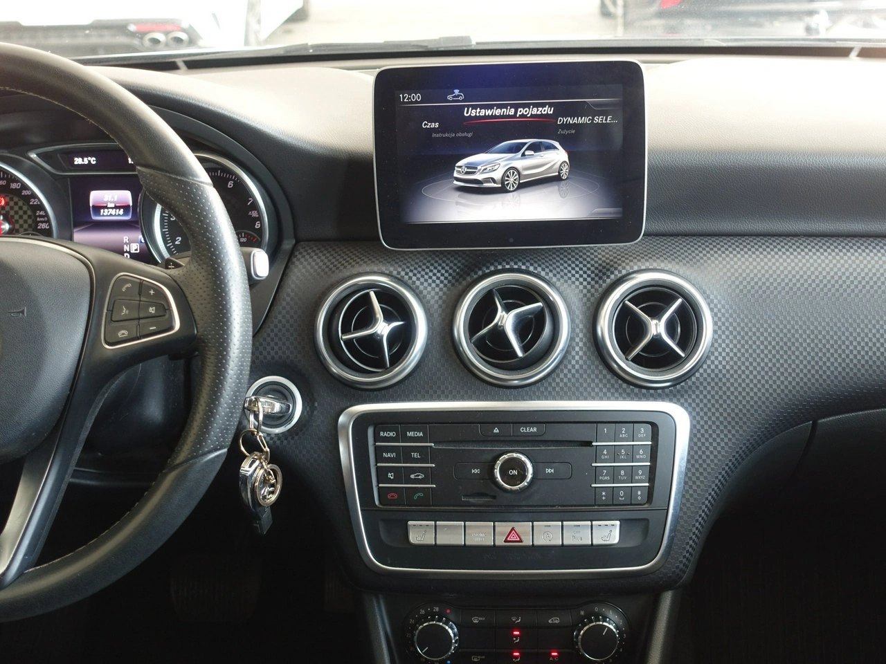 Mercedes A 180 - Zdjęcie 22