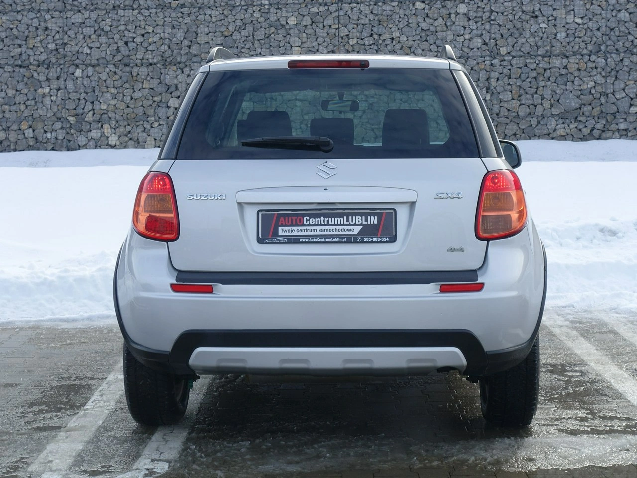 Suzuki SX4 - Zdjęcie 8