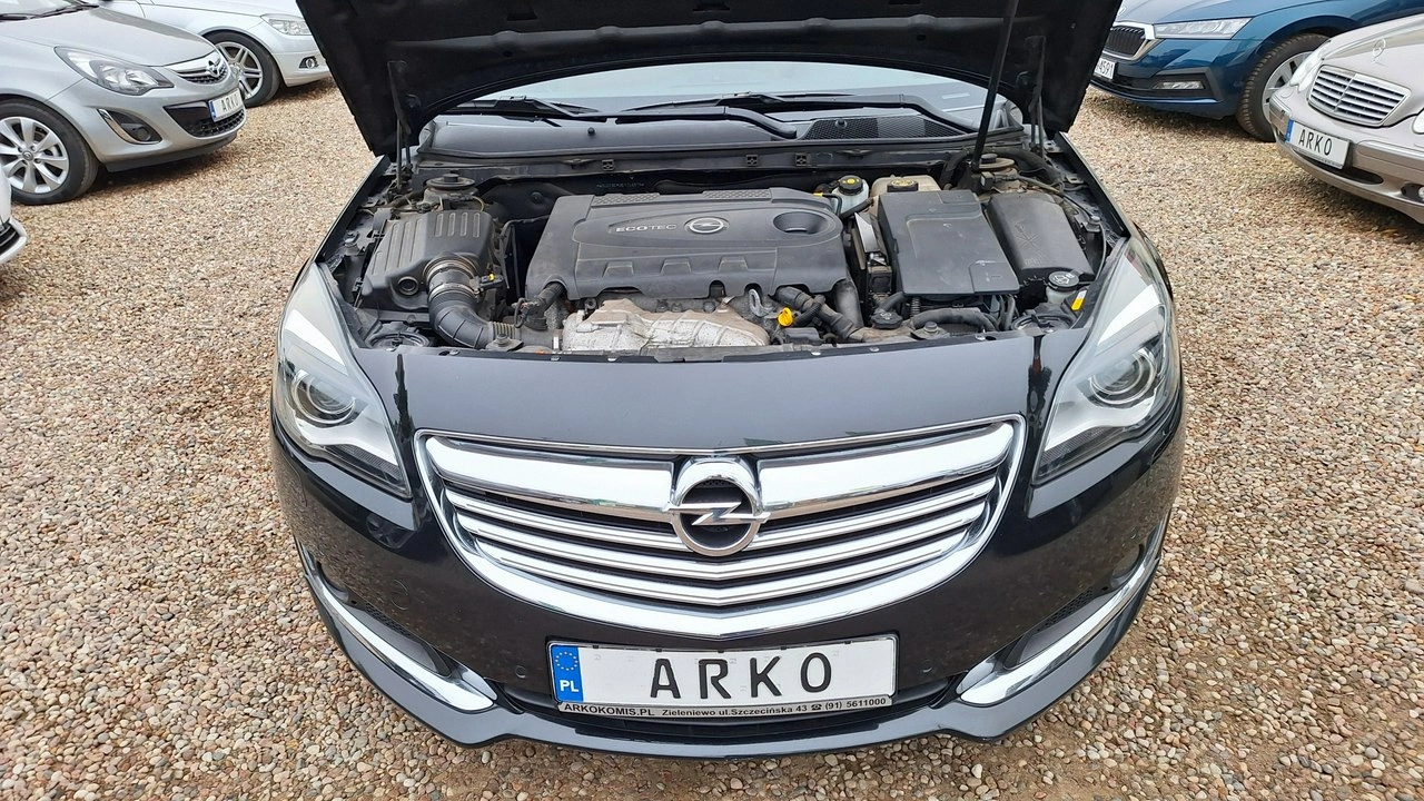 Opel Insignia - Zdjęcie 13