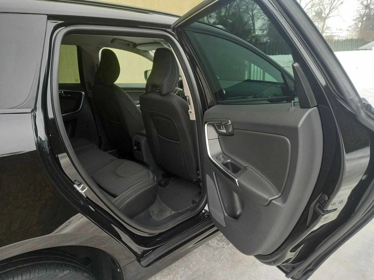 Volvo XC 60 - Zdjęcie 23