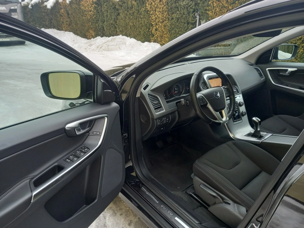 Volvo XC 60 - Zdjęcie 27