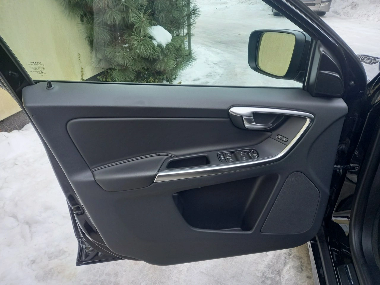 Volvo XC 60 - Zdjęcie 28