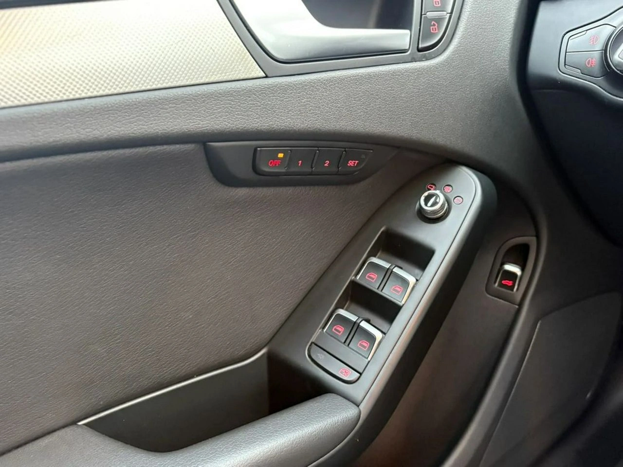 Audi A4 - Zdjęcie 13