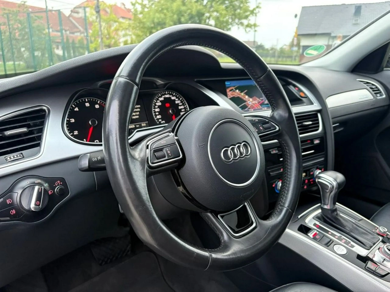 Audi A4 - Zdjęcie 21