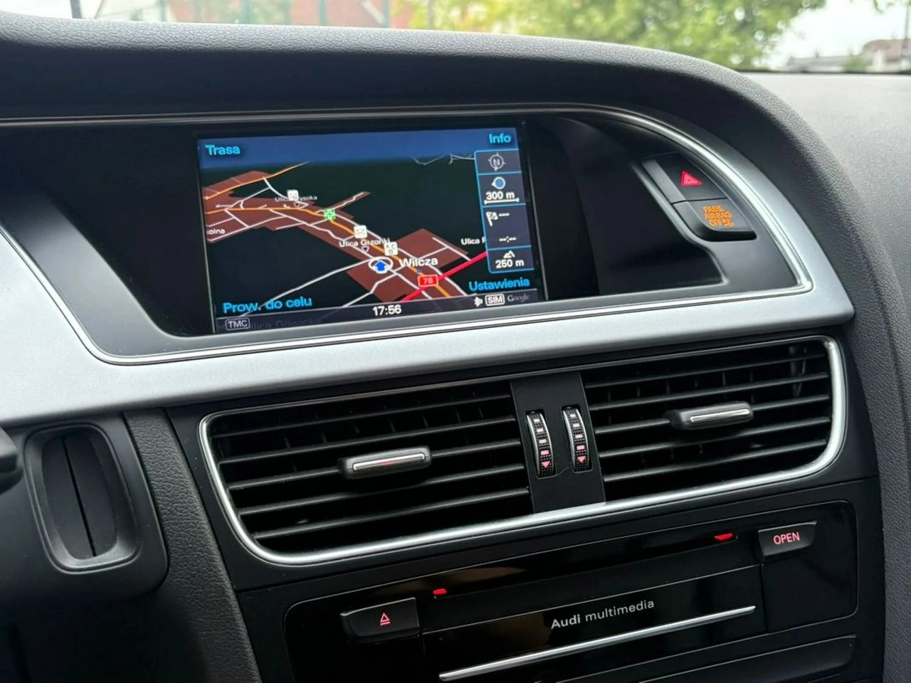Audi A4 - Zdjęcie 23