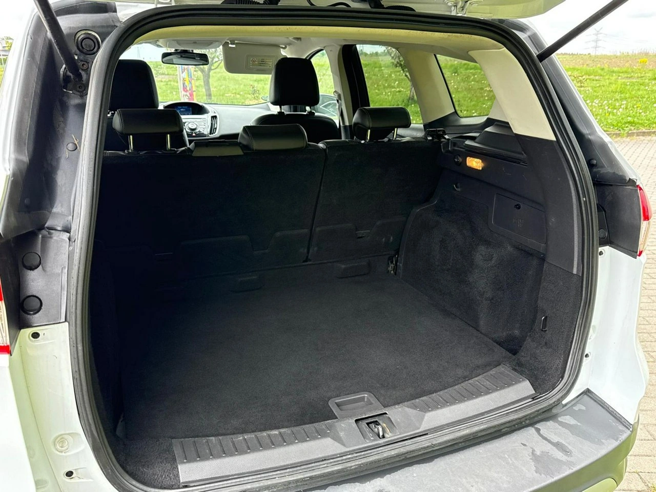 Ford Kuga - Zdjęcie 11
