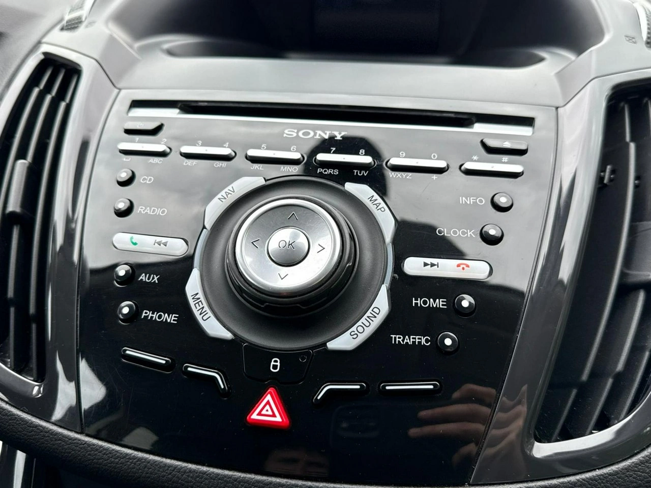 Ford Kuga - Zdjęcie 22
