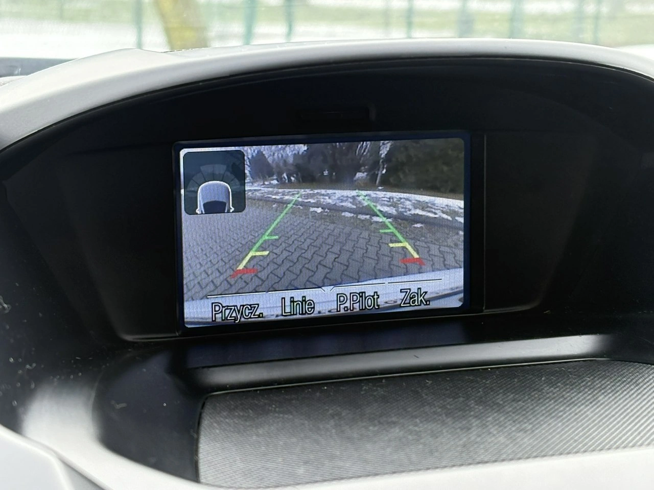 Ford Kuga - Zdjęcie 28