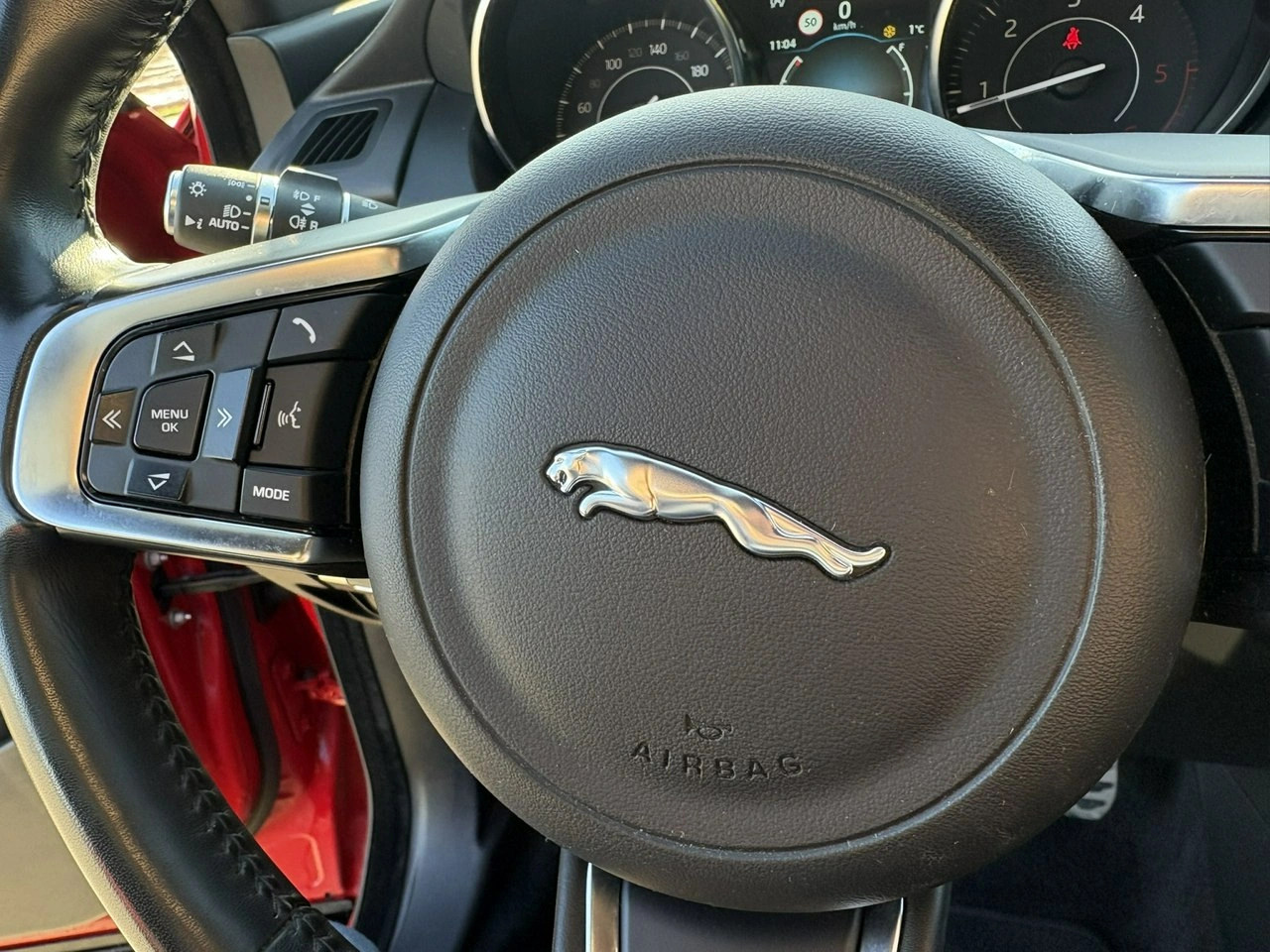 Jaguar E-Pace - Zdjęcie 28