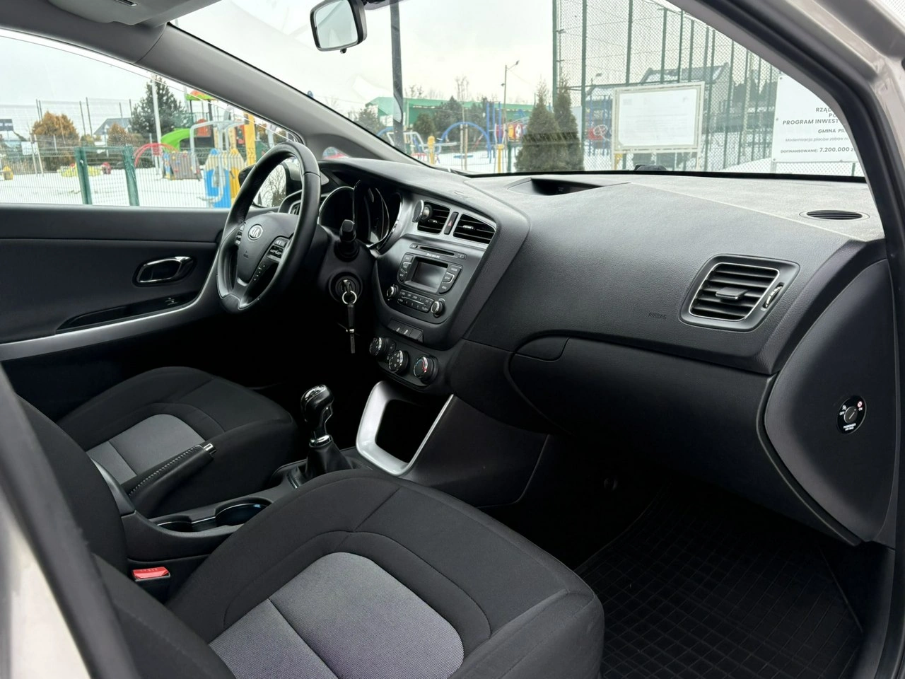 Kia Ceed - Zdjęcie 12