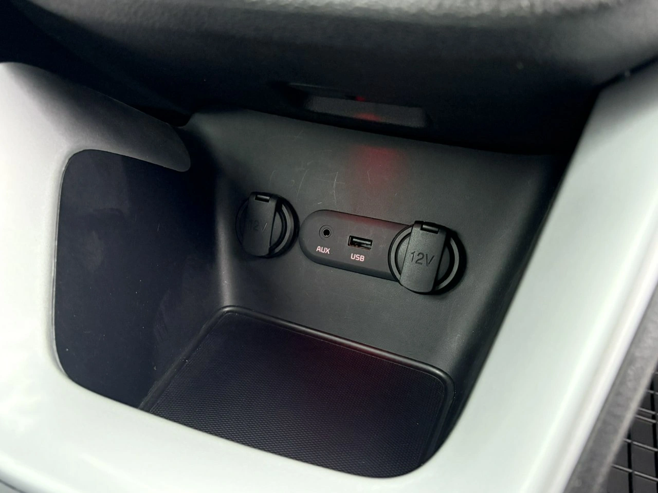 Kia Ceed - Zdjęcie 16