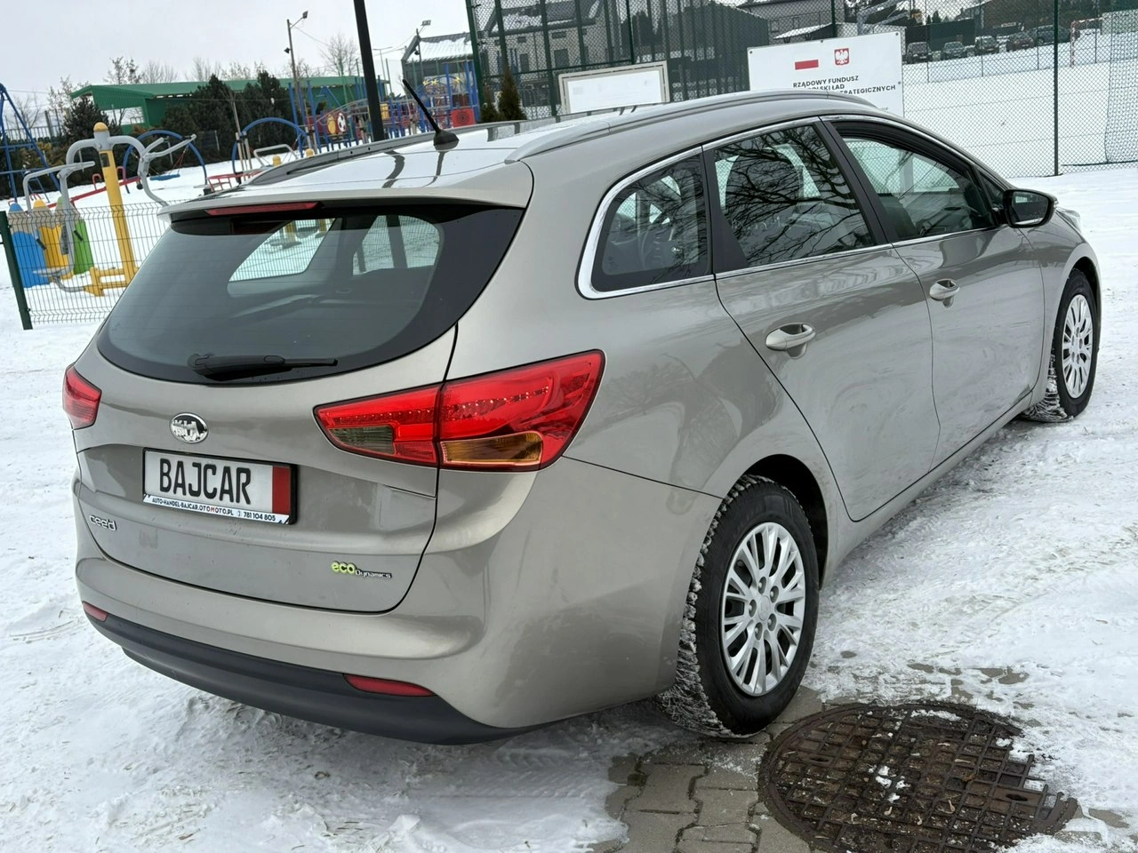 Kia Ceed - Zdjęcie 5