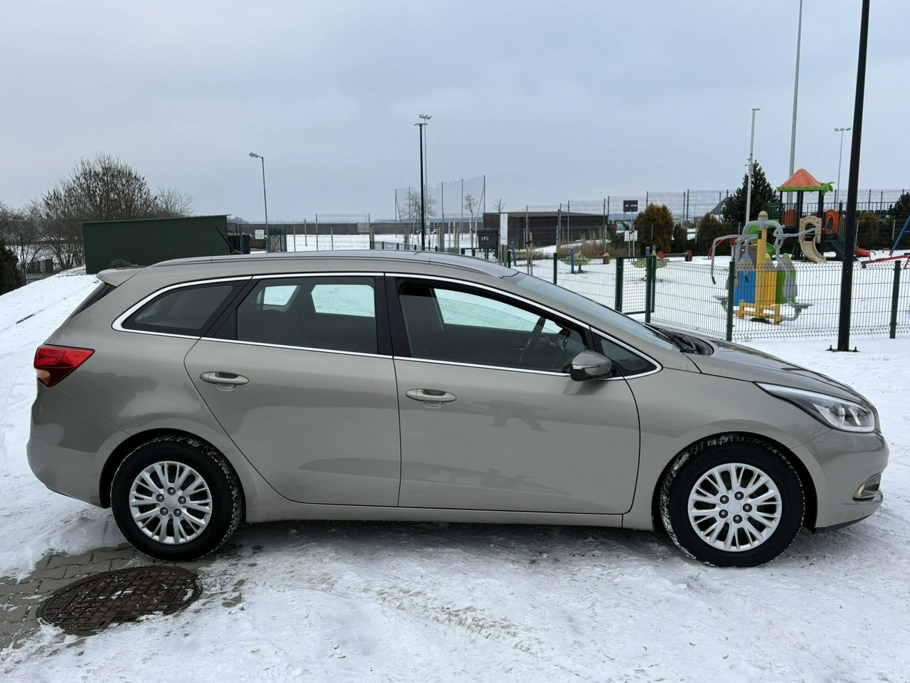 Kia Ceed - Zdjęcie 6