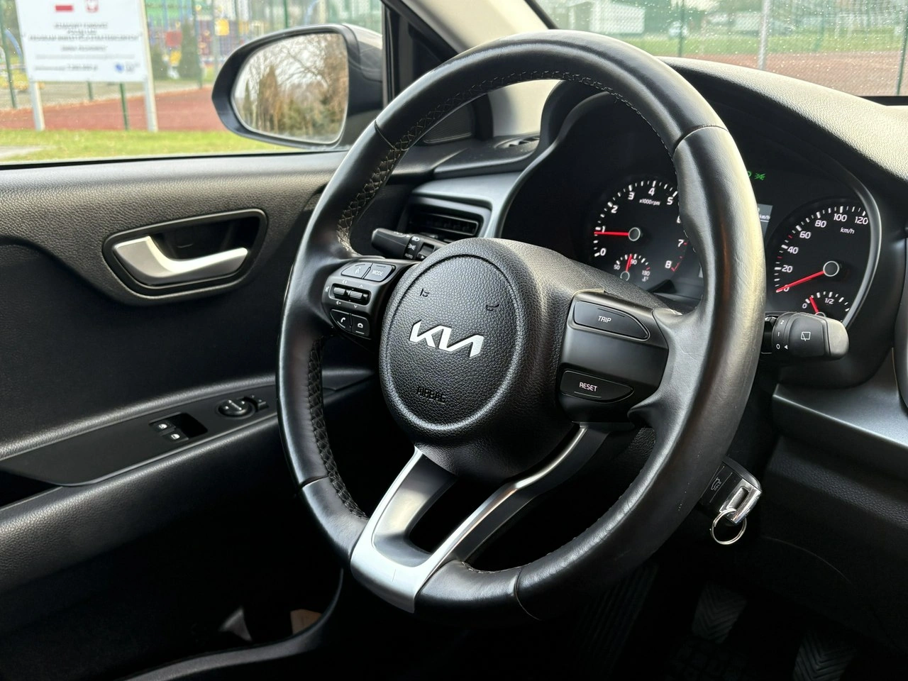 Kia Rio - Zdjęcie 13