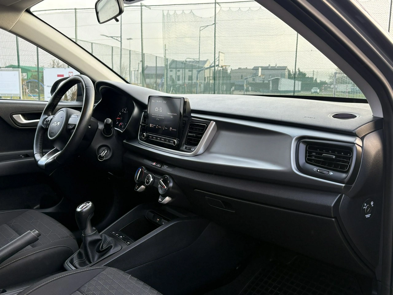 Kia Rio - Zdjęcie 14