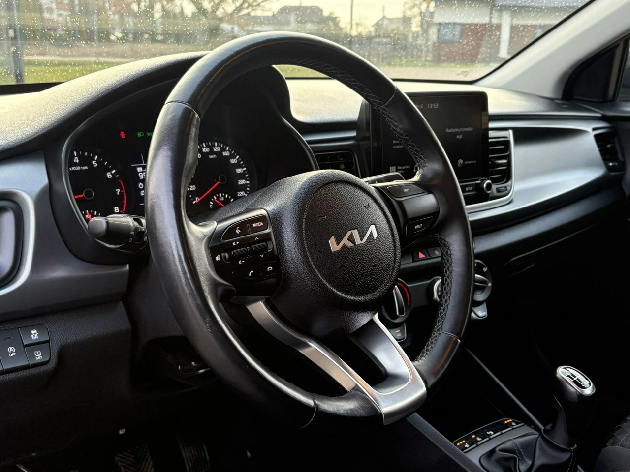 Kia Rio - Zdjęcie 19