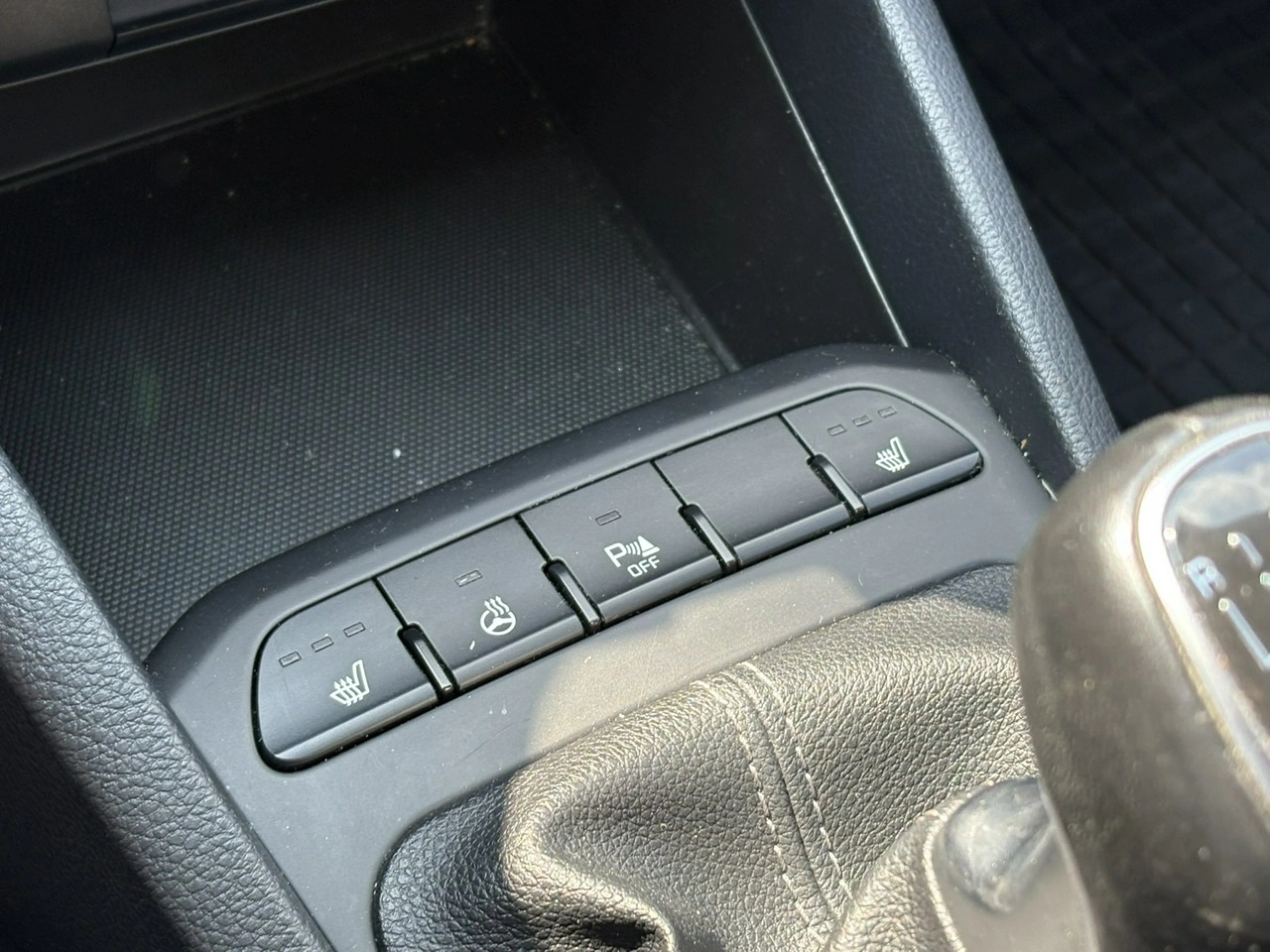 Kia Rio - Zdjęcie 29