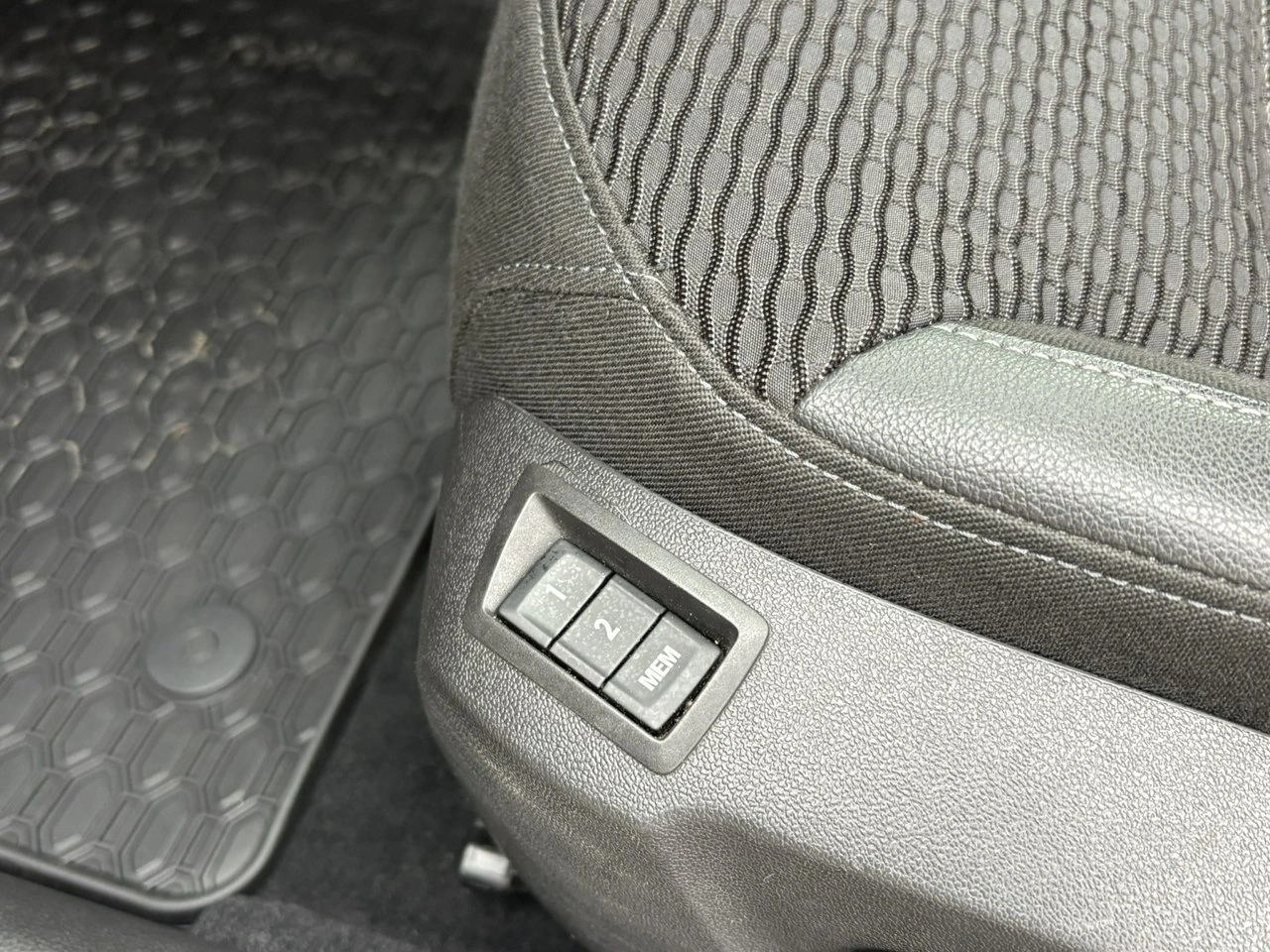 Opel Insignia - Zdjęcie 21