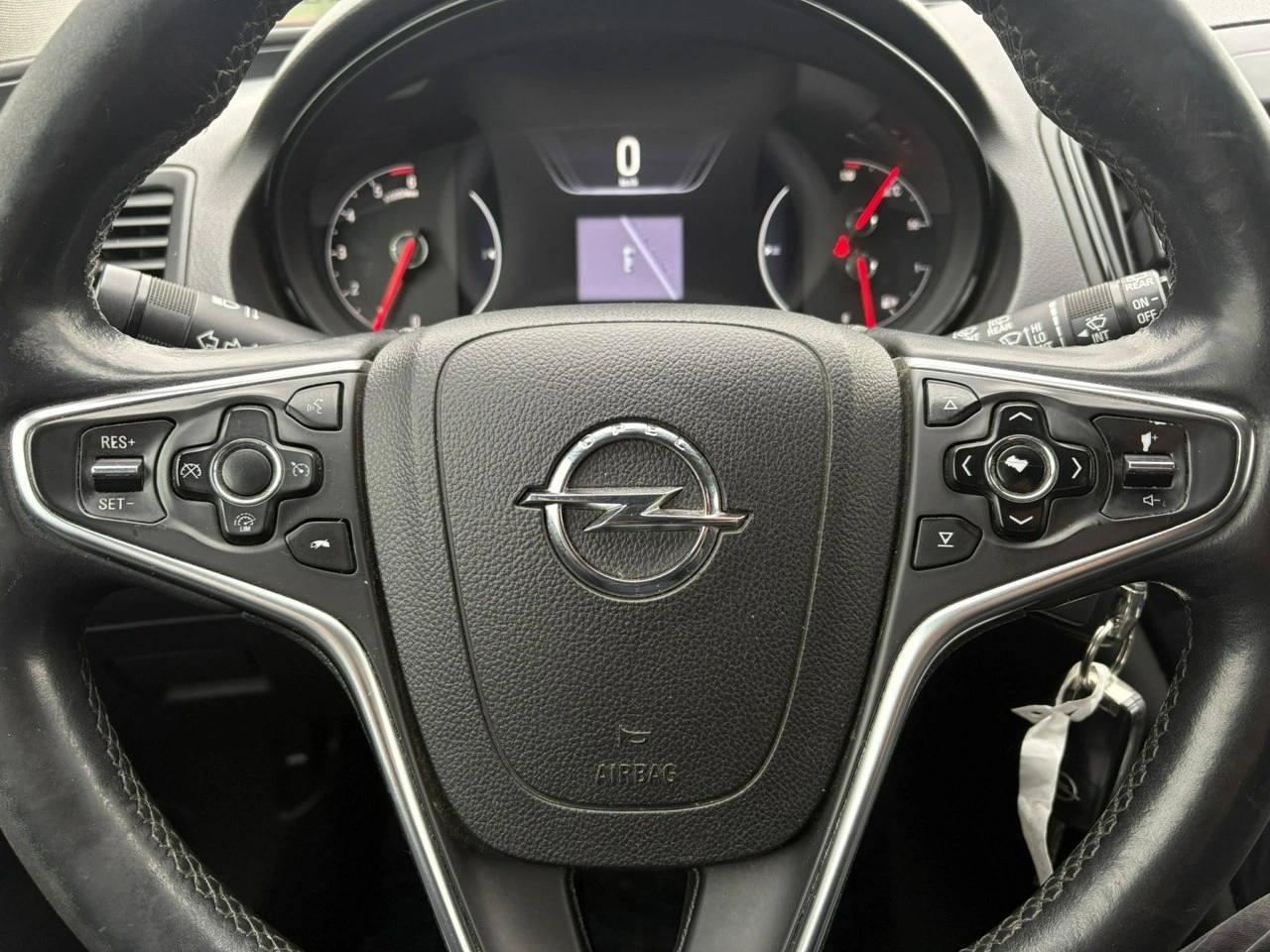 Opel Insignia - Zdjęcie 27