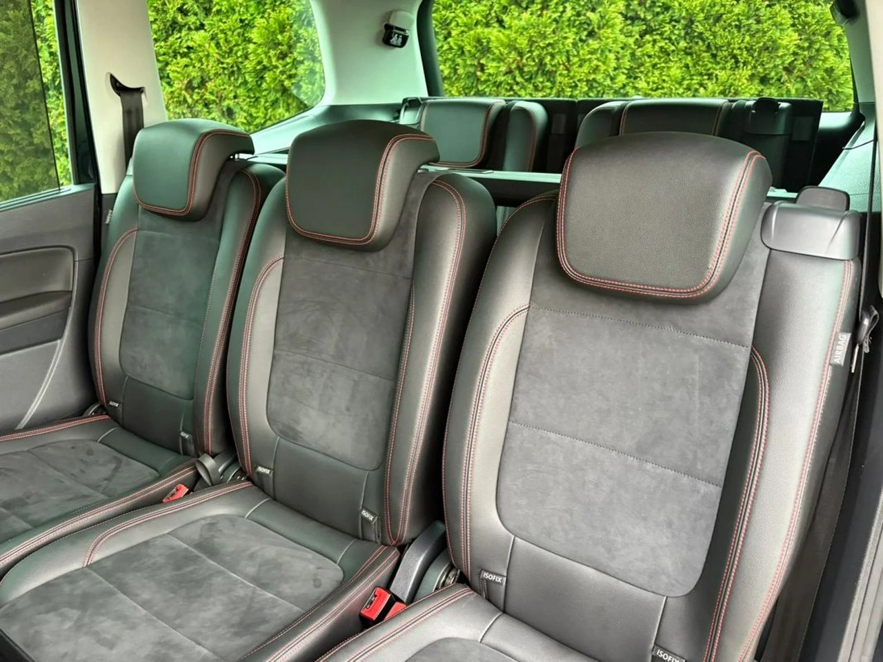 Seat Alhambra - Zdjęcie 21