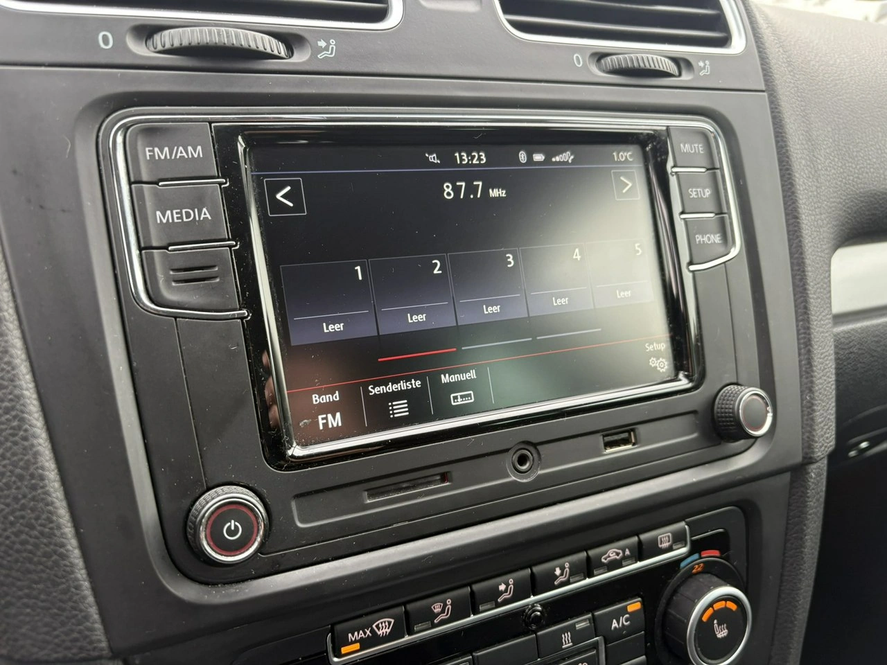 Volkswagen Golf - Zdjęcie 22