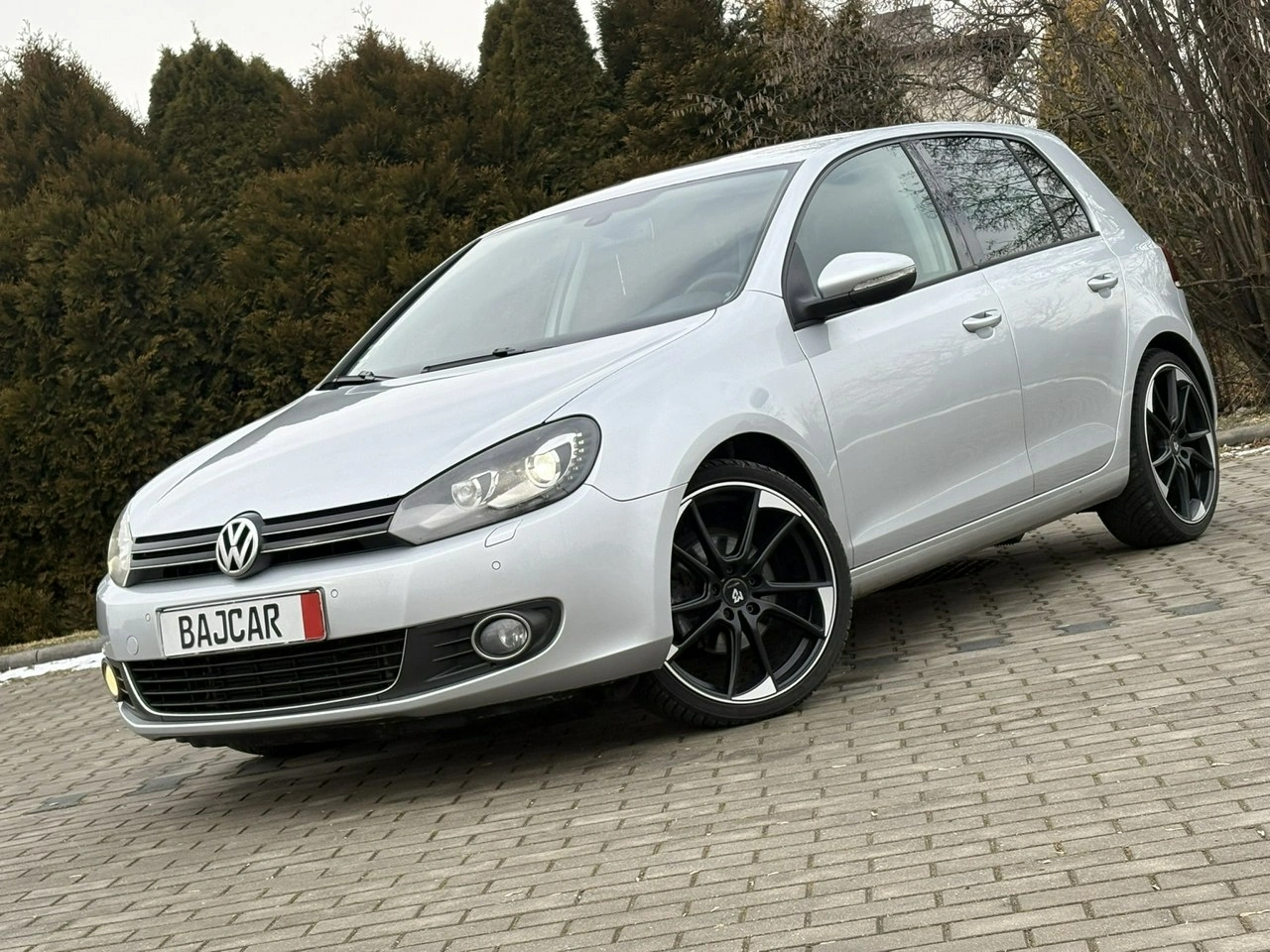 Volkswagen Golf - Główne zdjęcie