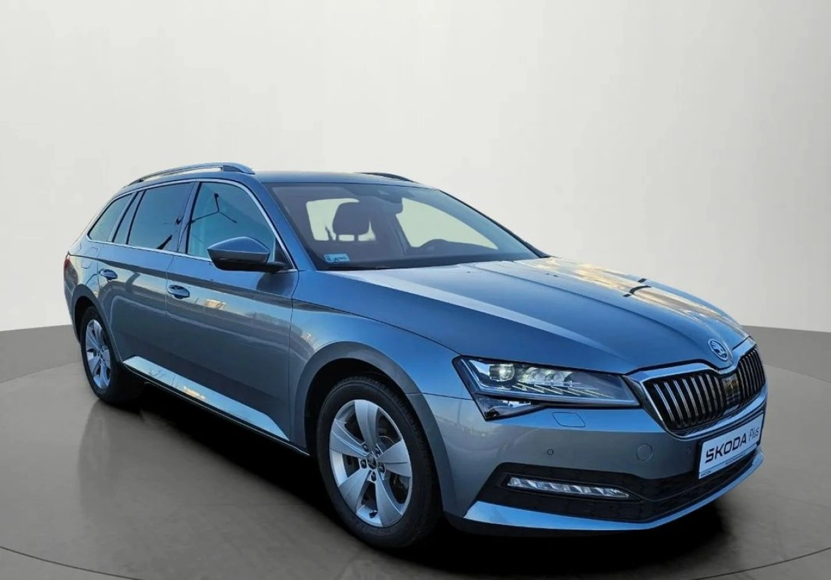 Skoda Superb - Zdjęcie 6