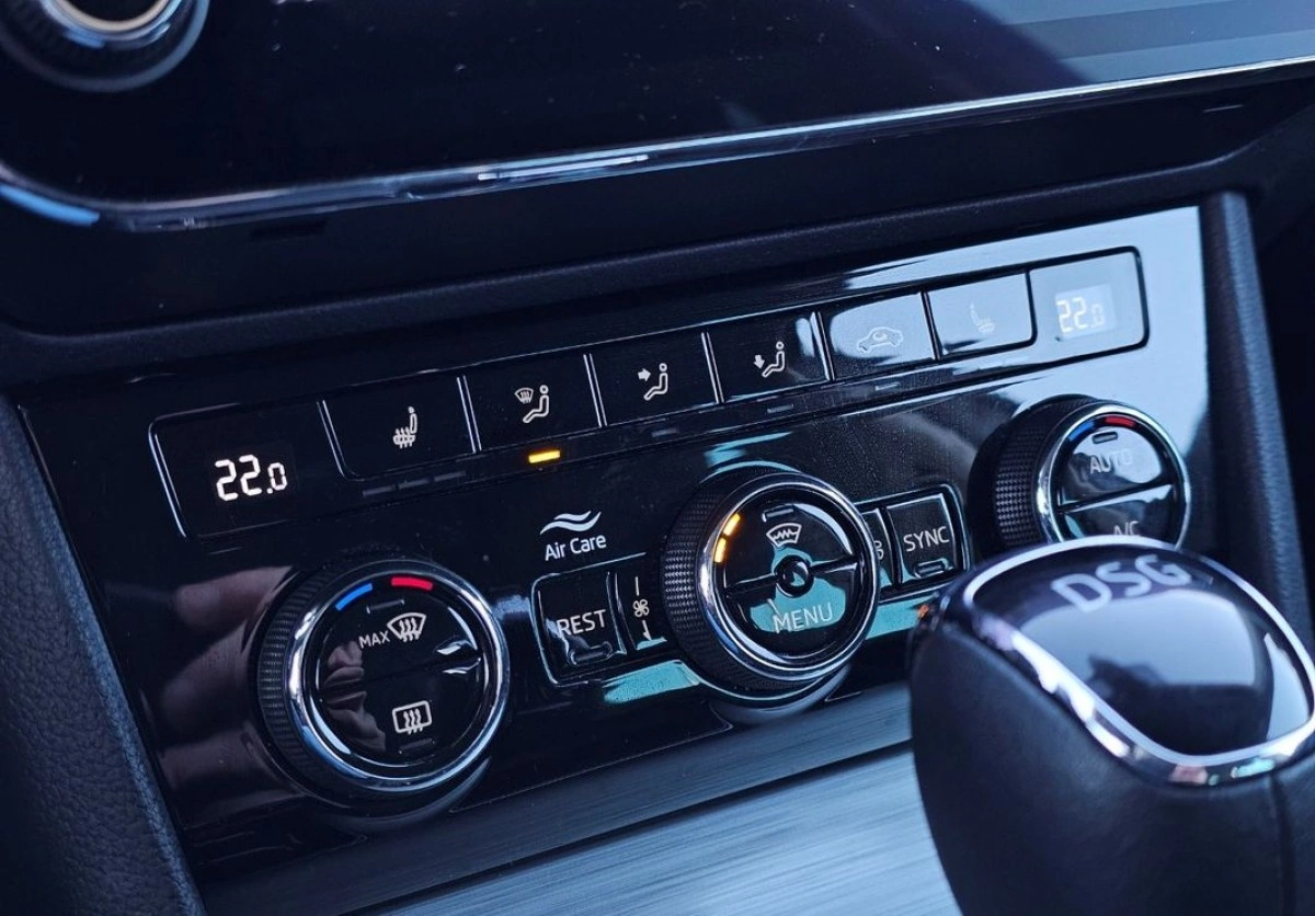 Skoda Superb - Zdjęcie 16