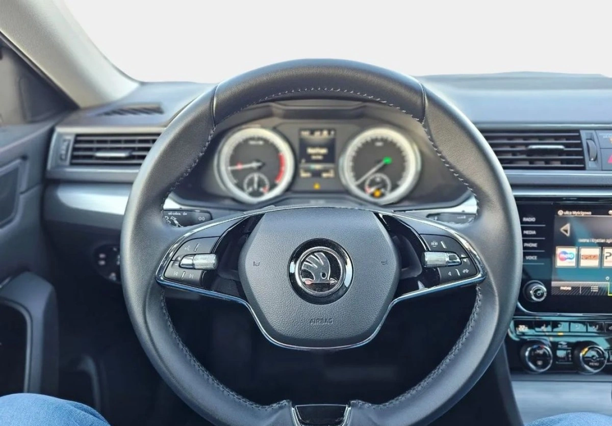 Skoda Superb - Zdjęcie 22
