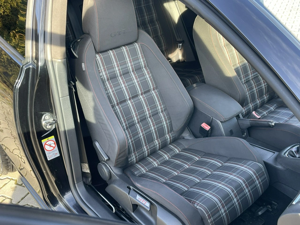 Volkswagen Golf - Zdjęcie 32