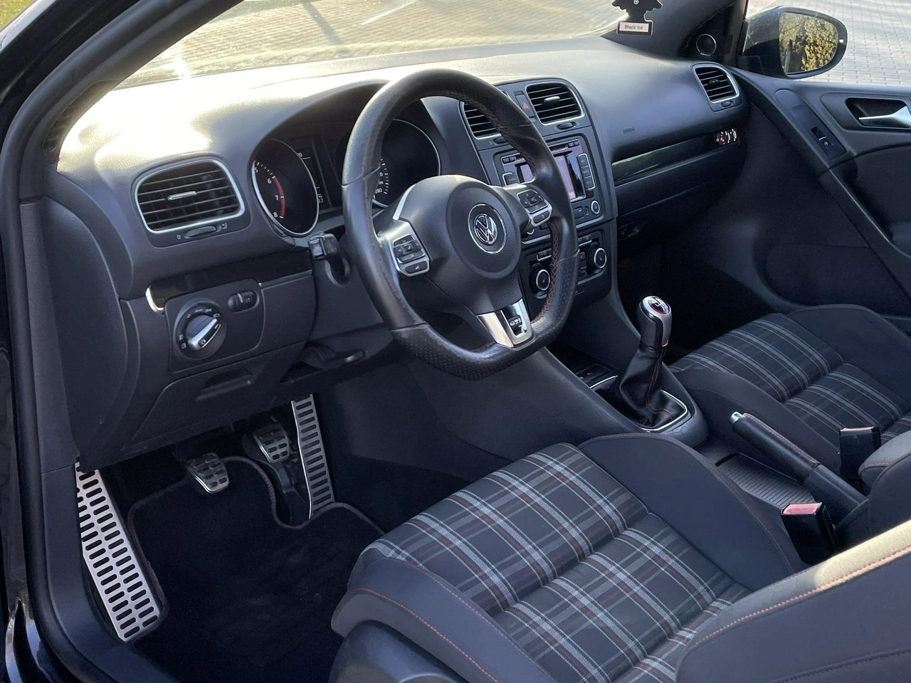 Volkswagen Golf - Zdjęcie 8