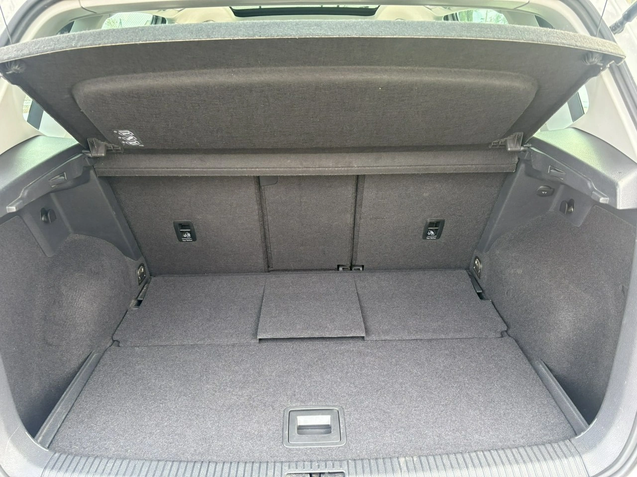 Volkswagen Golf Sportsvan - Zdjęcie 10