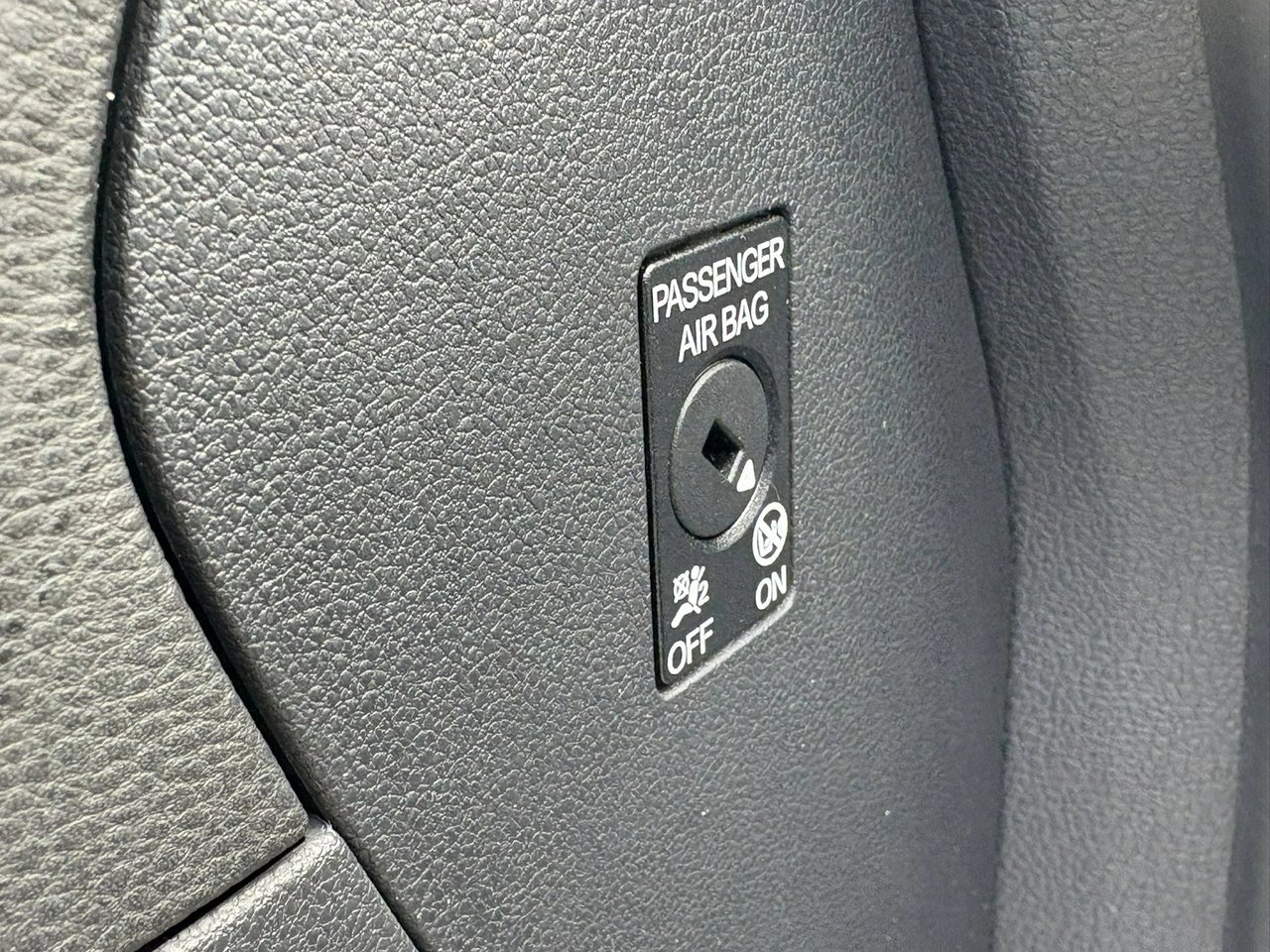 Volkswagen Golf Sportsvan - Zdjęcie 18