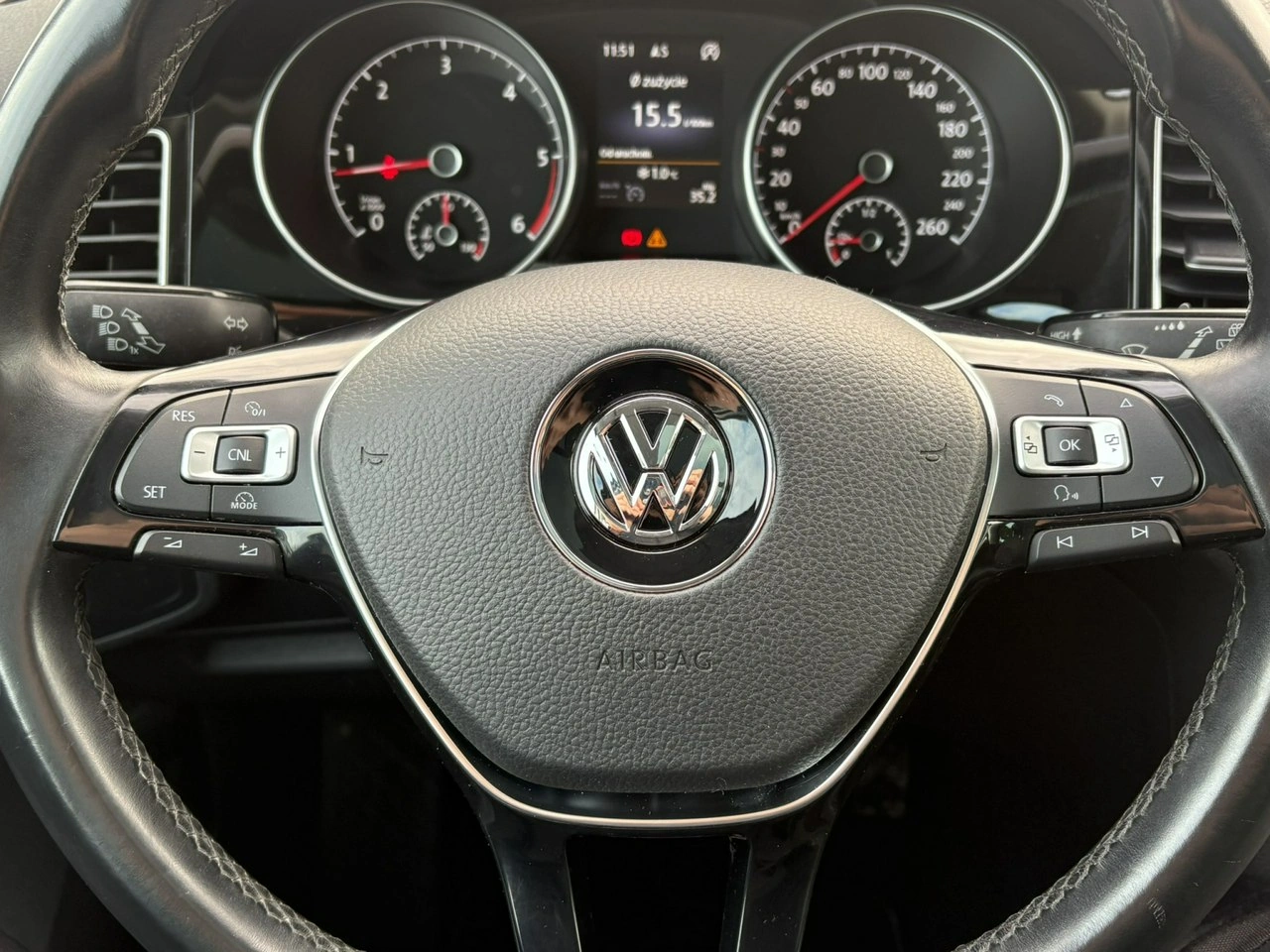 Volkswagen Golf Sportsvan - Zdjęcie 26